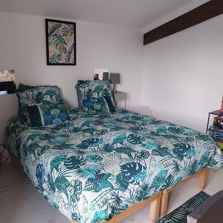 Un Air De Campagne Bed & Breakfast Millac  Ngoại thất bức ảnh